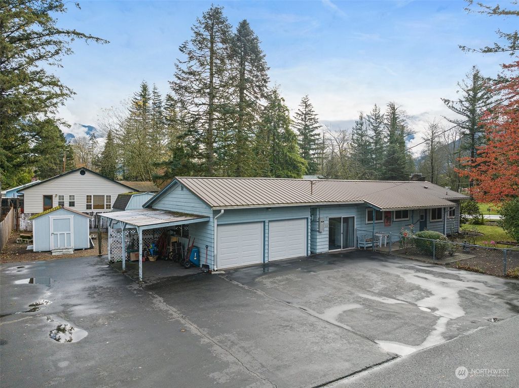 Photo of 502 Reiner Road, Gold Bar, WA 98251 (MLS # 2306598)