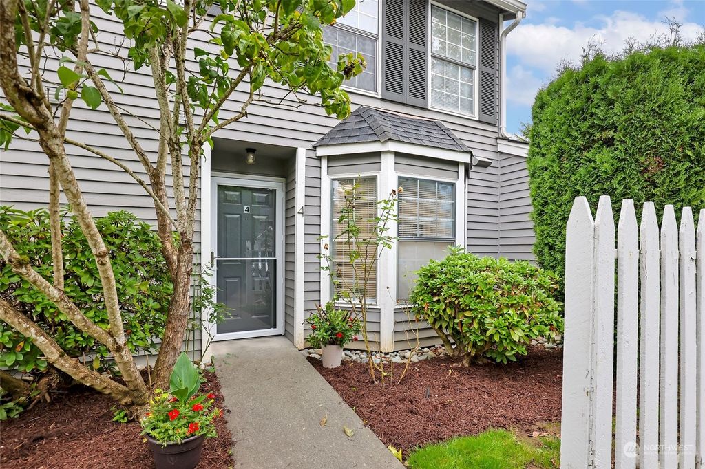 listing image 9366696198905833634