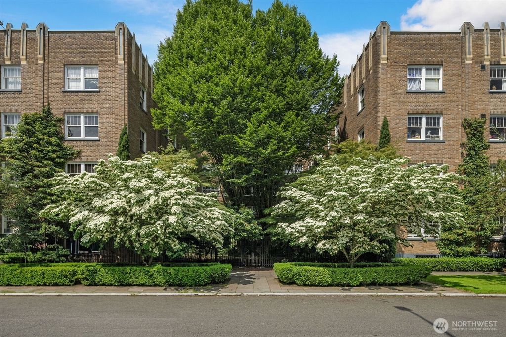 Photo of 1631 16th Avenue #310, Seattle, WA 98122 (MLS # 2484193)