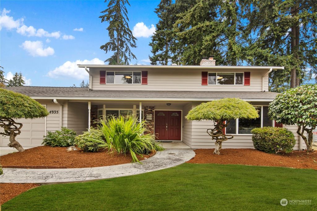 Photo of 4935 126th Avenue SE, Bellevue, WA 98006 (MLS # 2020211)