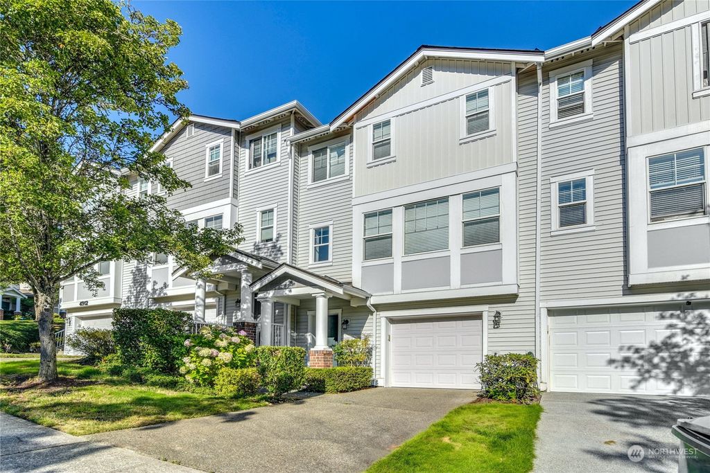 Photo of 4912 Lake Place S #C, Renton, WA 98055 (MLS # 2152689)