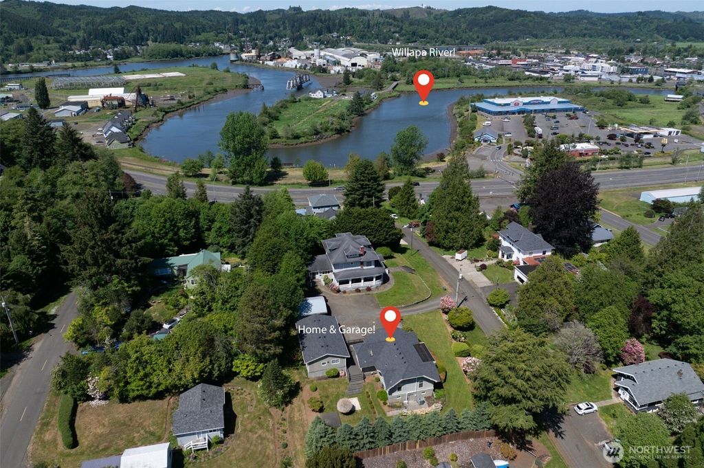 Photo of 550 Ballentine Street, Raymond, WA 98577 (MLS # 2530473)
