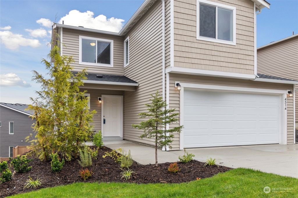 Photo of 4314 68th Drive NE, Marysville, WA 98270 (MLS # 2140491)