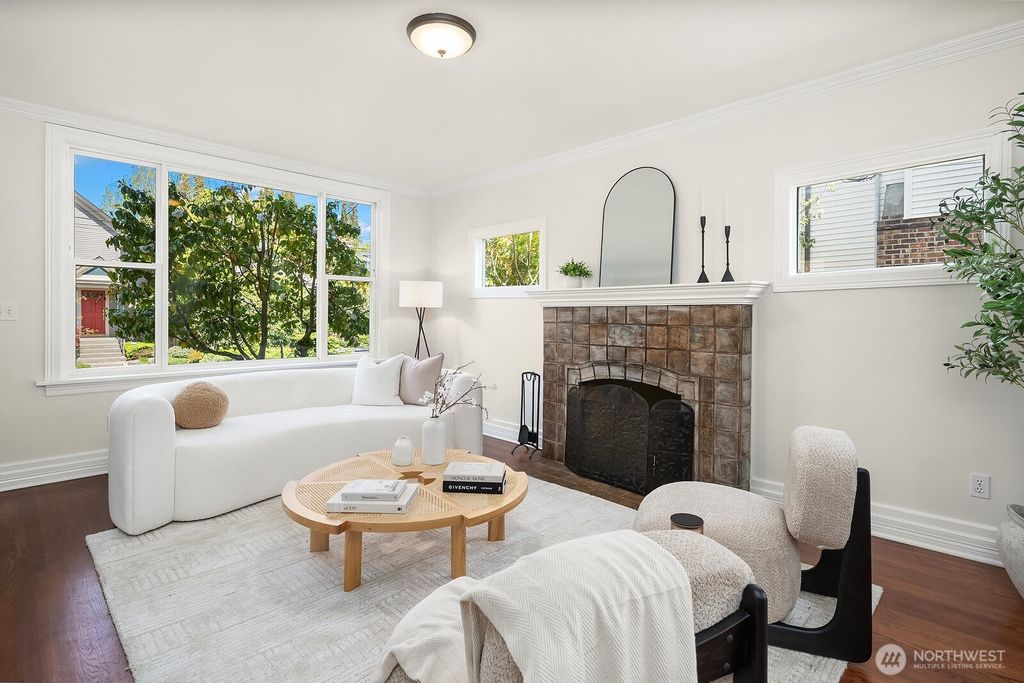 Photo of 715 N 72nd Street, Seattle, WA 98103 (MLS # 2517574)
