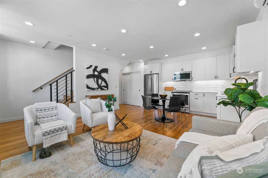 Photo of 1129 31st Avenue S, Seattle, WA 98144 (MLS # 2167697)