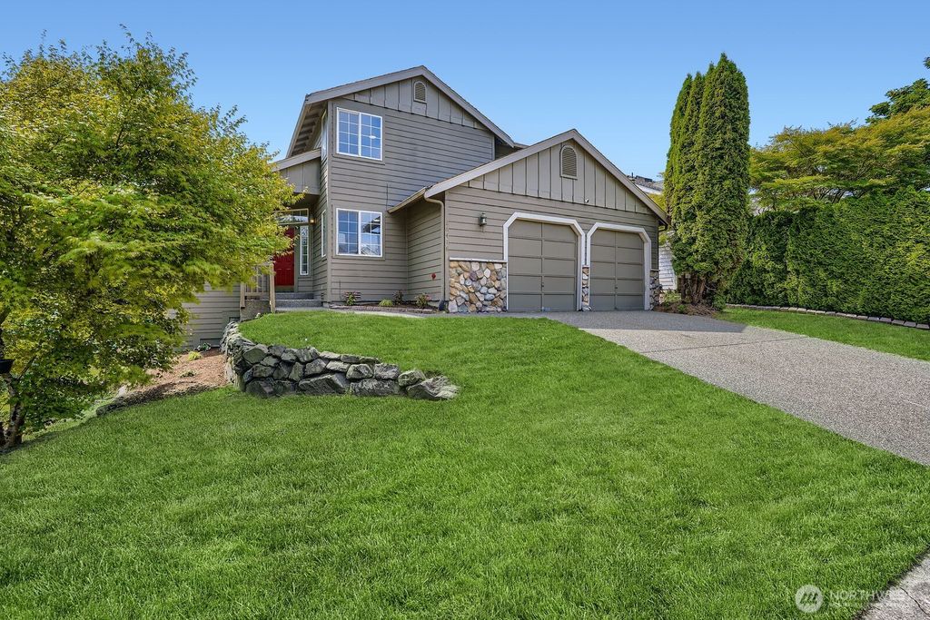 Photo of 26416 126th Place SE, Kent, WA 98030 (MLS # 2412420)