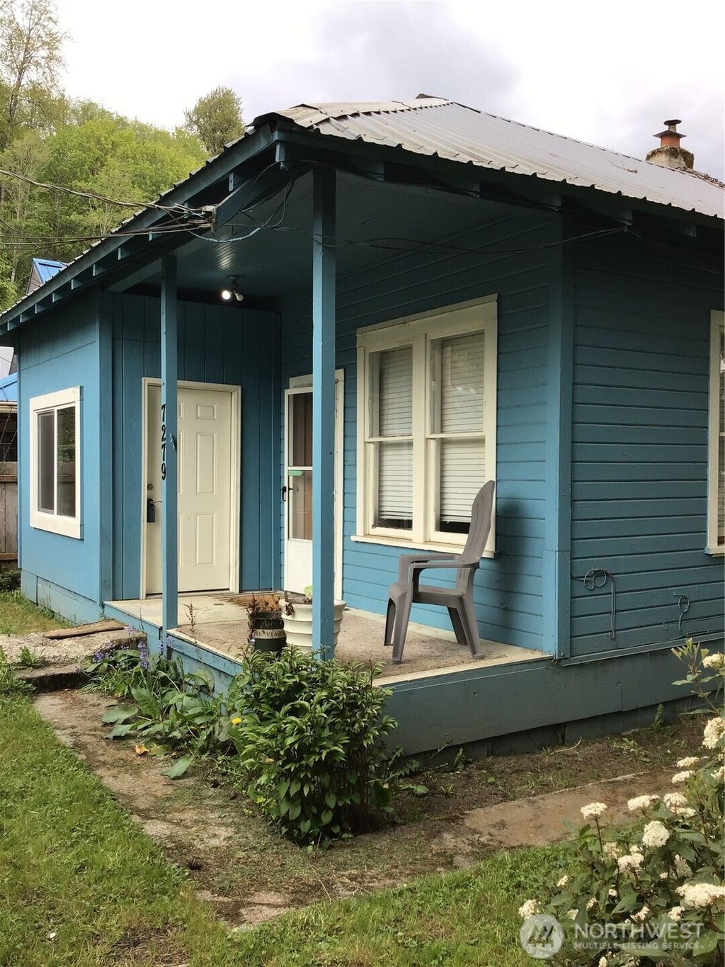 Photo of 7279 B Avenue, Concrete, WA 98237 (MLS # 2517393)