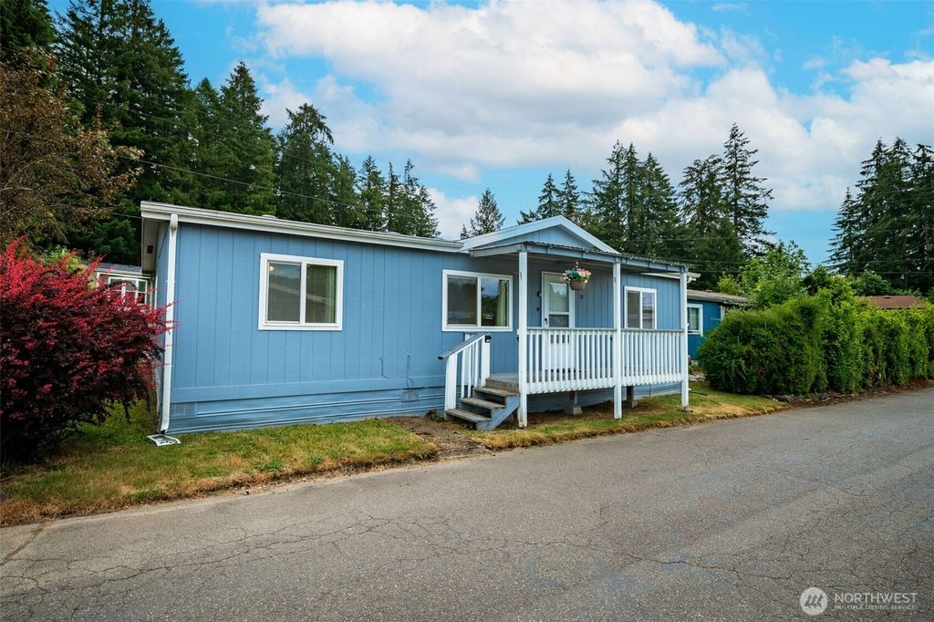 Photo of 4045 49th Avenue SW #14, Olympia, WA 98512 (MLS # 2548111)