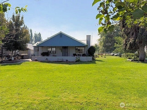 Photo of 595 SR 173, Brewster, WA 98812 (MLS # 2567707)