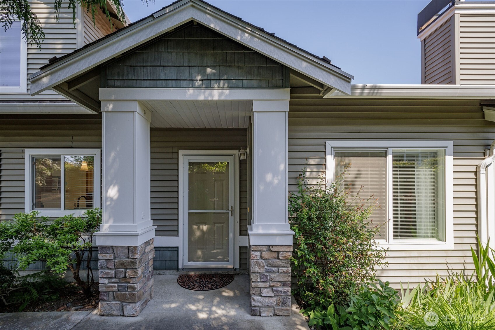 1110 63rd Street E 101
