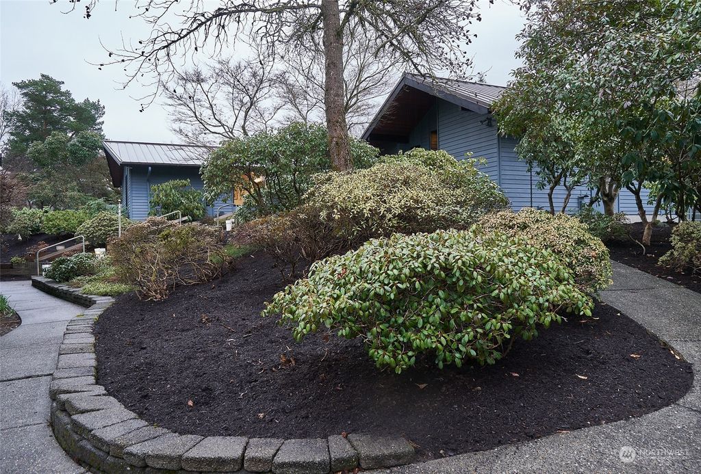 Photo of 27801 SE 403rd St St, Enumclaw, WA 98022 (MLS # 2197399)