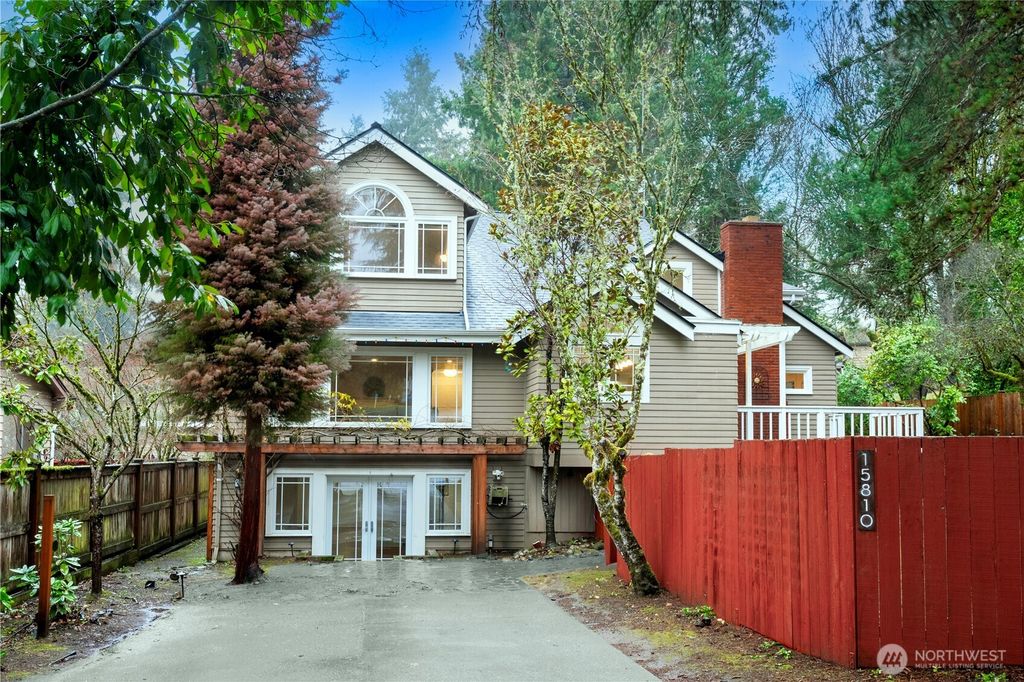 Photo of 15810 SE 13th St St, Bellevue, WA 98008 (MLS # 2460111)