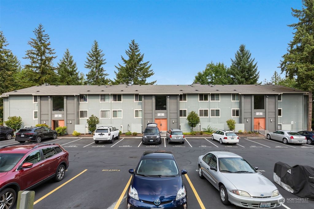 Photo of 4707 W Lake Sammamish Parkway SE #D304, Issaquah, WA 98027 (MLS # 2154751)