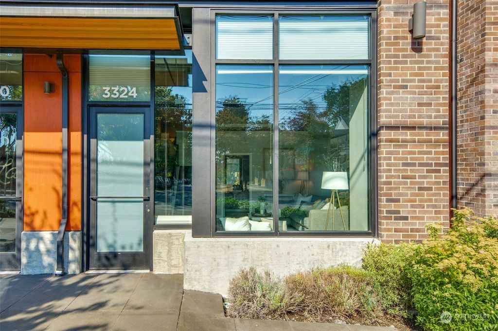 Photo of 3324 NE 65th Street, Seattle, WA 98115 (MLS # 2056707)