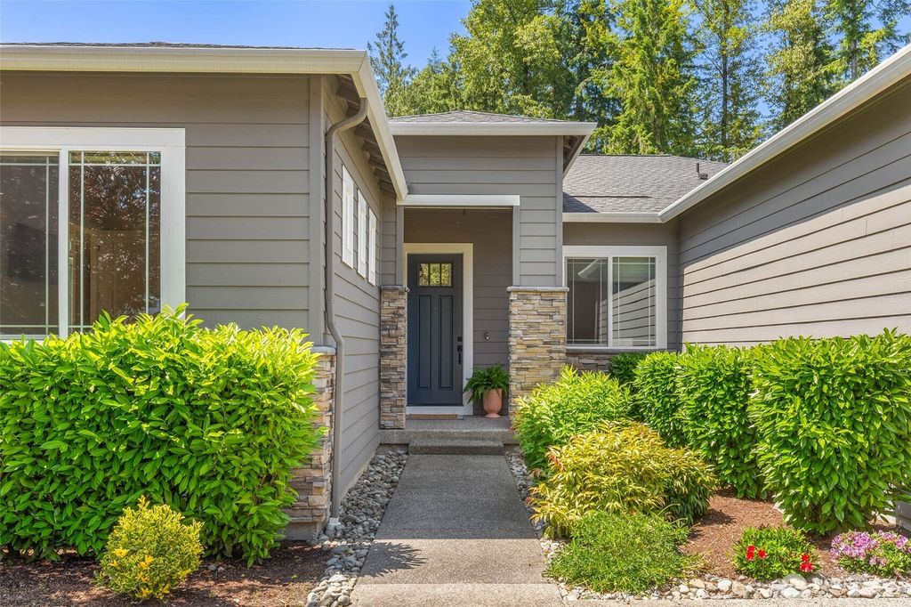 Photo of 11306 143rd Drive NE, Lake Stevens, WA 98258 (MLS # 2395149)