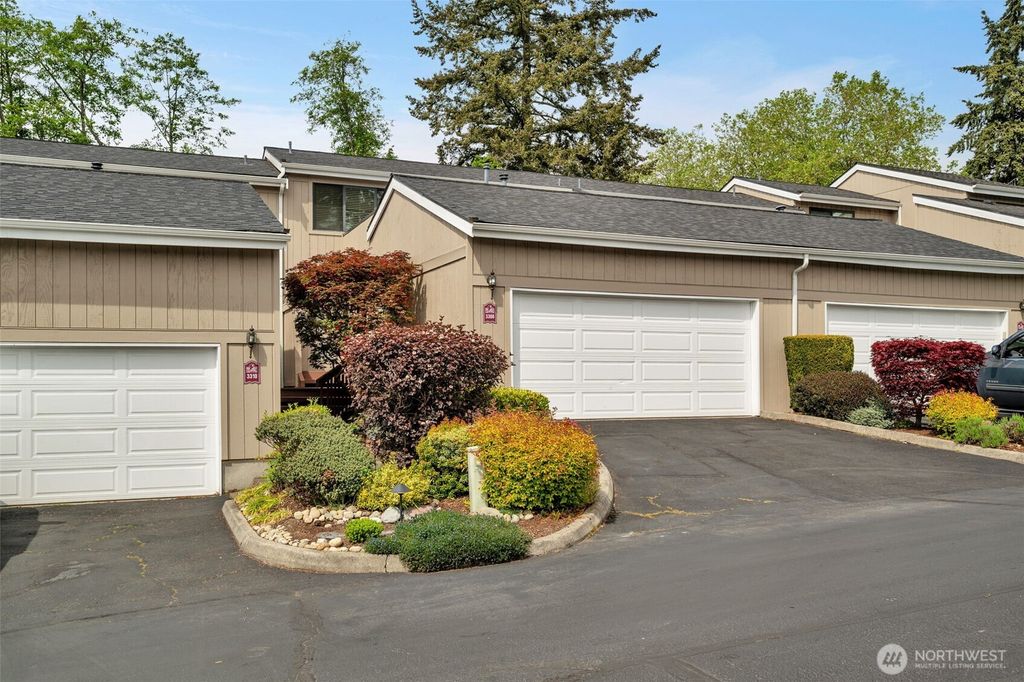 Photo of 3308 SW 318th Place #73, Federal Way, WA 98023 (MLS # 2527163)