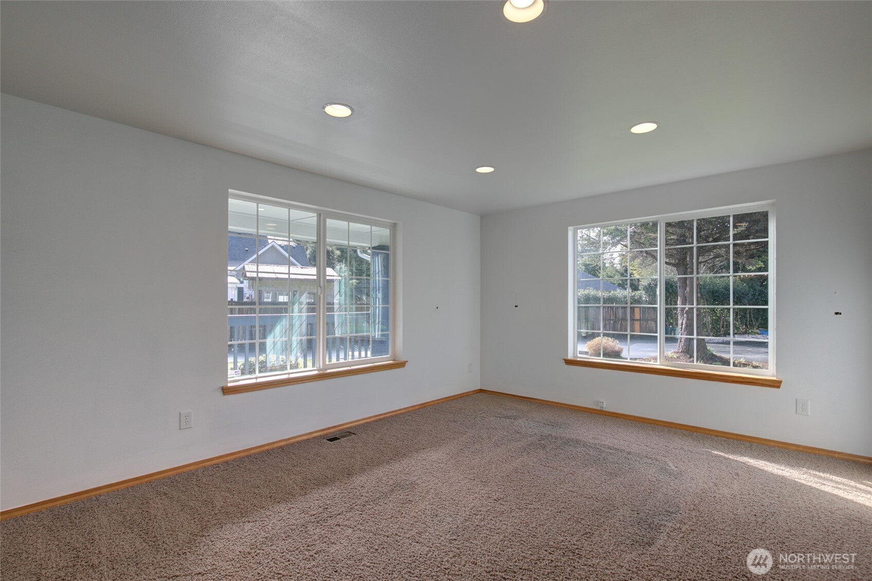 1046 Fairway Drive