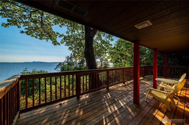 3164 Chuckanut Drive