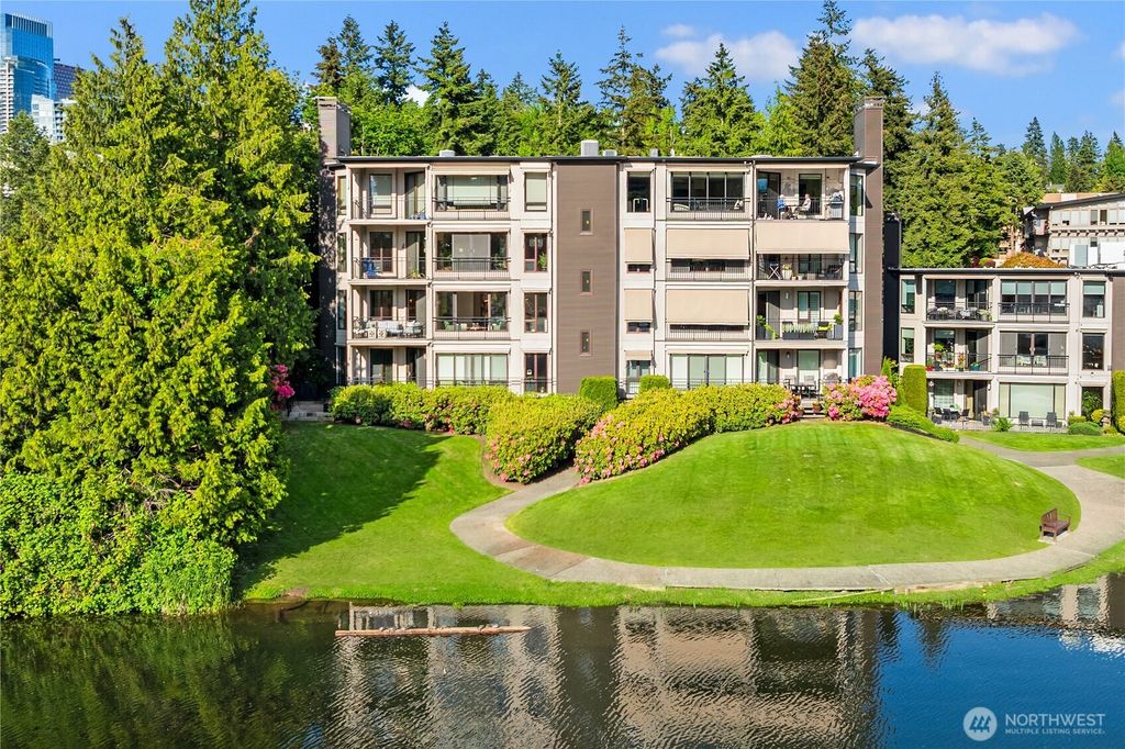 Photo of 101 101st Avenue SE #201A, Bellevue, WA 98004 (MLS # 2393143)