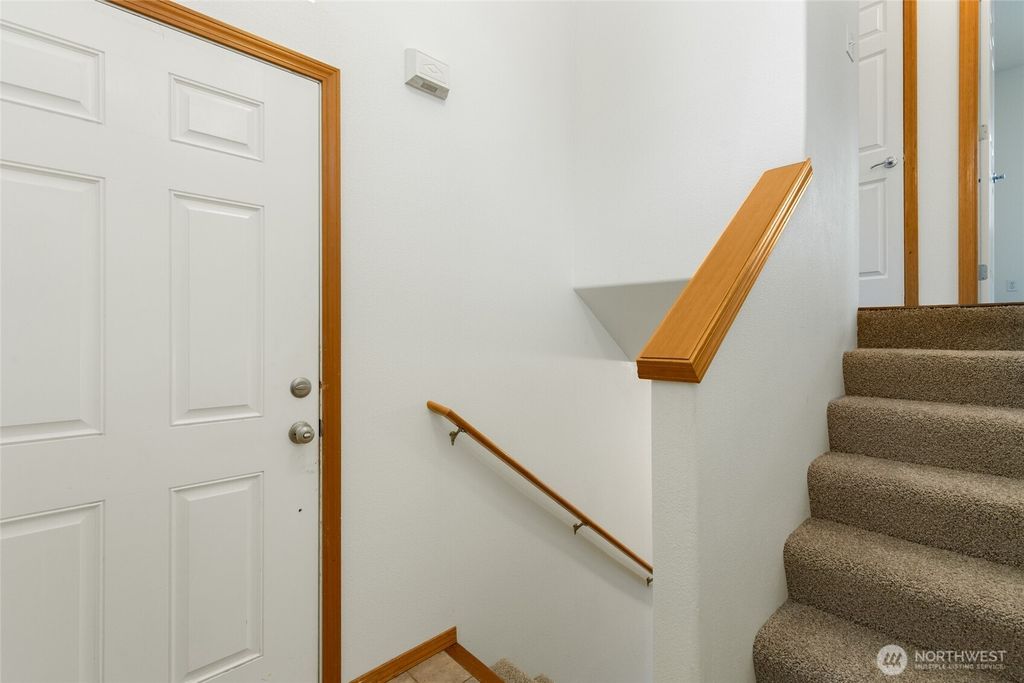 Photo of 4624 150th Place SE, Everett, WA 98208 (MLS # 2463766)