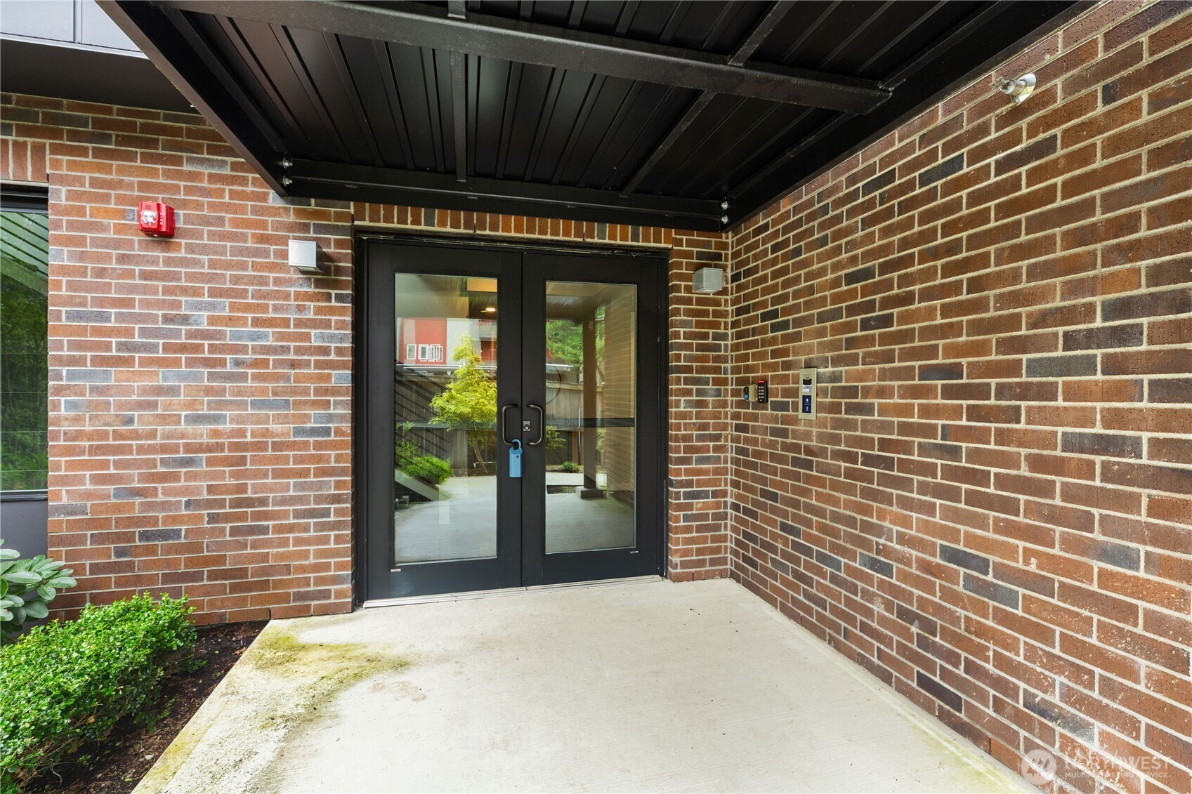 15558 NE 15th Place 300