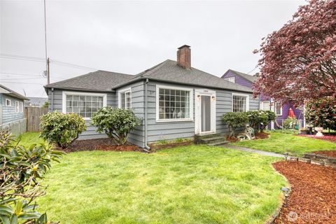 Photo of 1509 Cherry Street, Aberdeen, WA 98520 (MLS # 2512642)