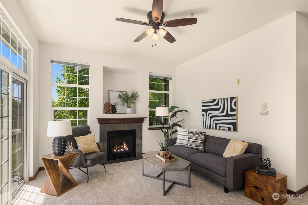 Photo of 1855 Trossachs Boulevard SE #2604, Sammamish, WA 98075 (MLS # 2264440)
