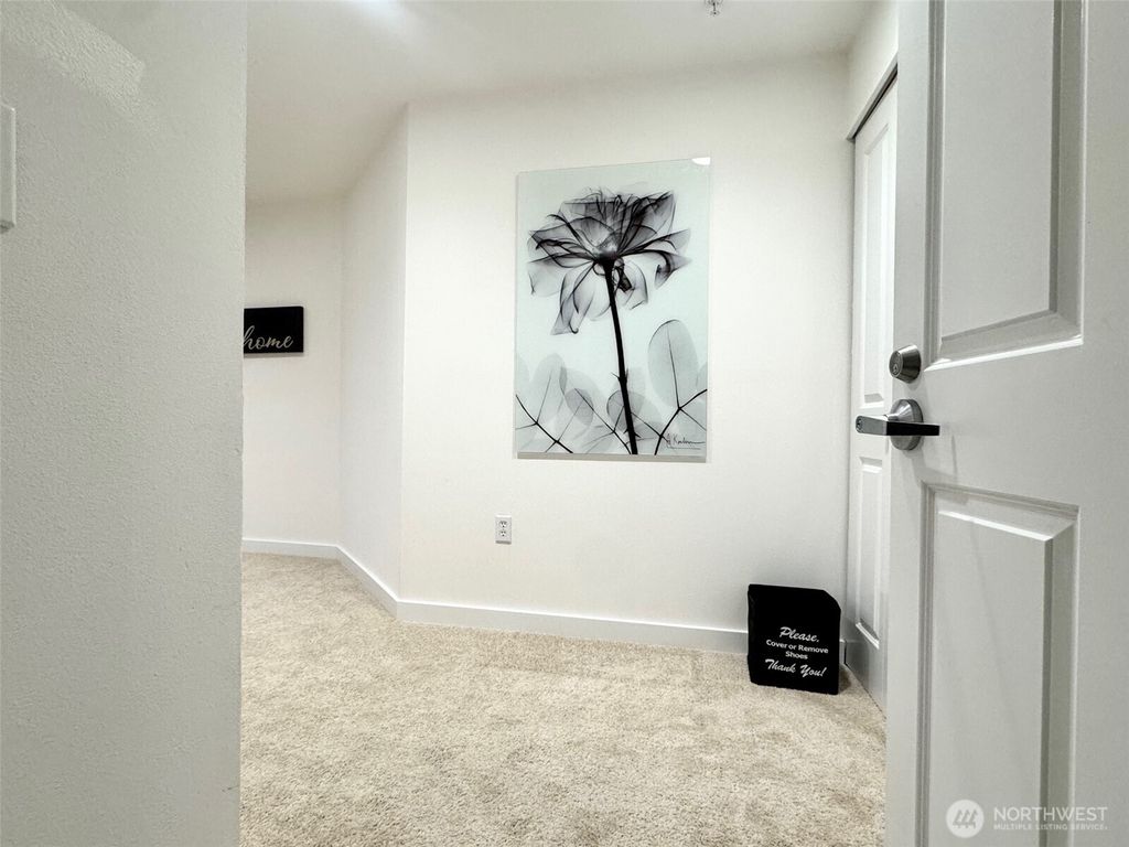 Photo of 4343 Roosevelt Way NE #405, Seattle, WA 98105 (MLS # 2334926)