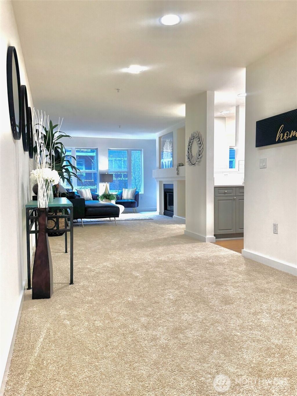 Photo of 4343 Roosevelt Way NE #405, Seattle, WA 98105 (MLS # 2334926)