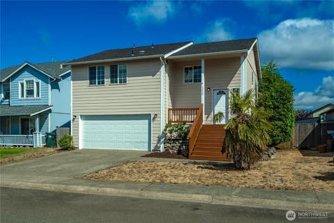 Photo of 1225 202nd Street Ct E, Spanaway, WA 98387 (MLS # 2569077)