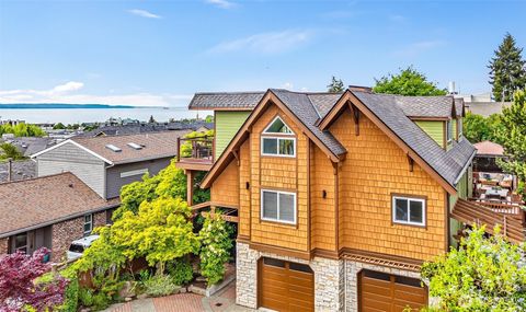Photo of 545 Holly Drive, Edmonds, WA 98020 (MLS # 2550118)