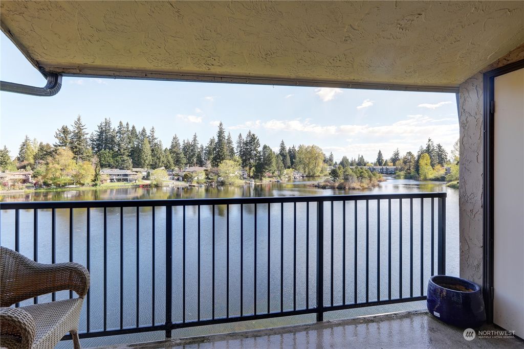 Photo of 323 75th Street SE #C-64, Everett, WA 98203 (MLS # 2225860)