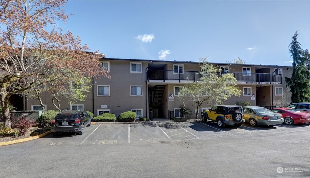 Photo of 323 75th Street SE #C-64, Everett, WA 98203 (MLS # 2225860)