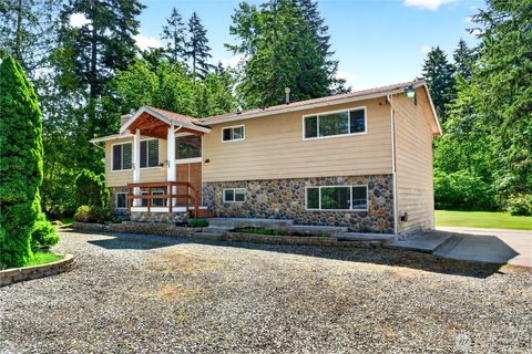 Photo of 17924 2nd Street E, Lake Tapps, WA 98391 (MLS # 2531968)
