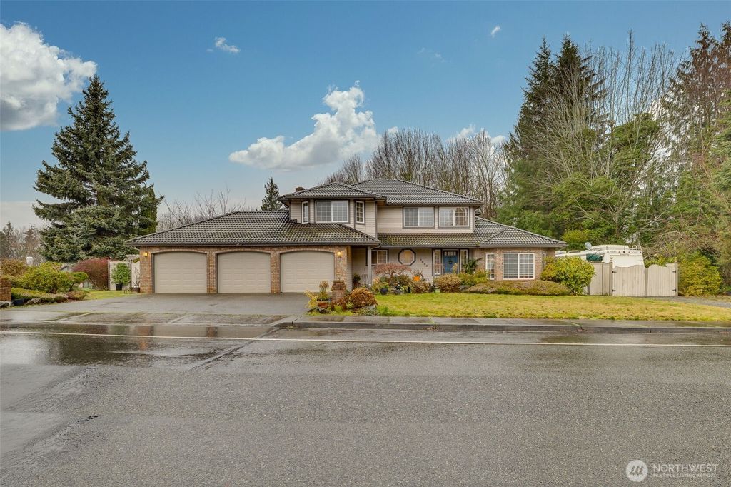 Photo of 7805 75th Street NE, Marysville, WA 98270 (MLS # 2466351)