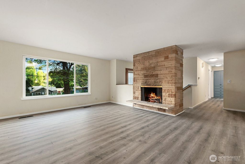 Photo of 11603 8th Avenue S, Seattle, WA 98168 (MLS # 2439388)