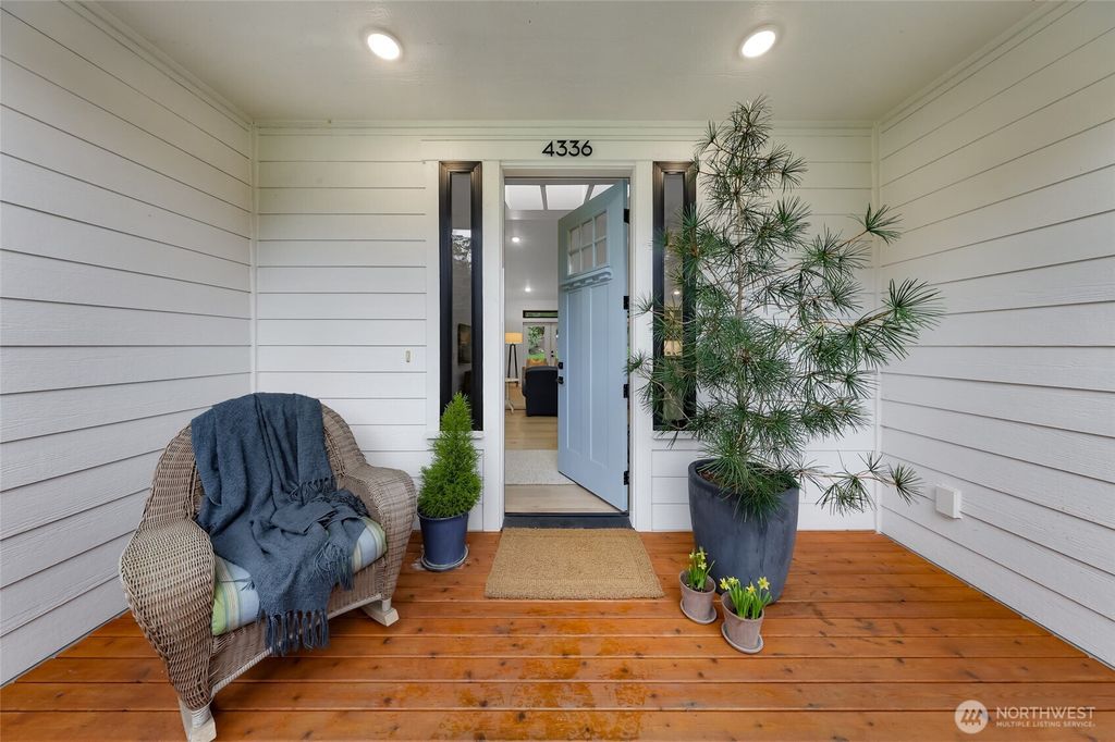 Photo of 4336 Meander Lane, Langley, WA 98260 (MLS # 2490884)