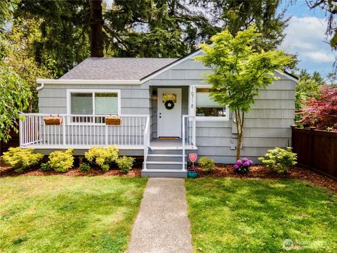 16718 Linden Avenue N Shoreline WA 98133