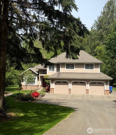 Photo of 26624 SE 230th Street, Maple Valley, WA 98038 (MLS # 2541614)