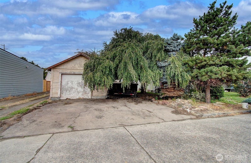 507 Alder Street