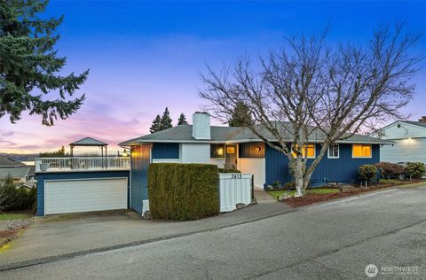 Photo of 3415 N Garden Avenue, Renton, WA 98056 (MLS # 2487703)