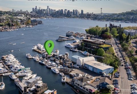 Photo of 2309 N Northlake Way #9, Seattle, WA 98103 (MLS # 2486741)