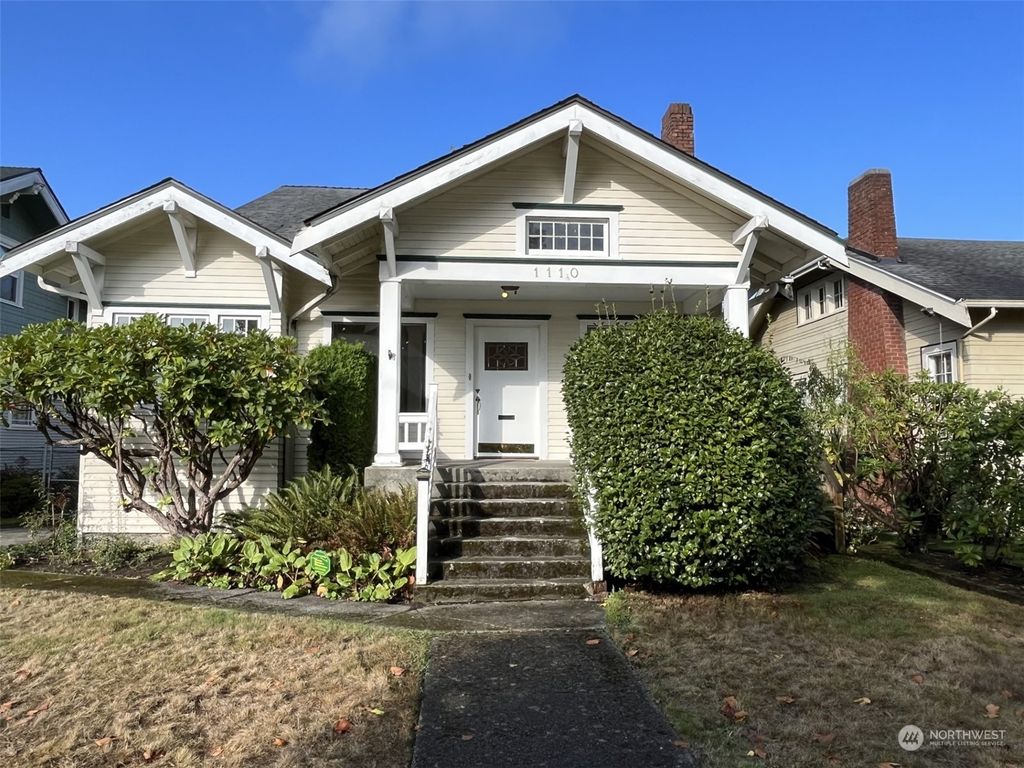 Photo of 1110 Colby Avenue, Everett, WA 98201 (MLS # 2174040)