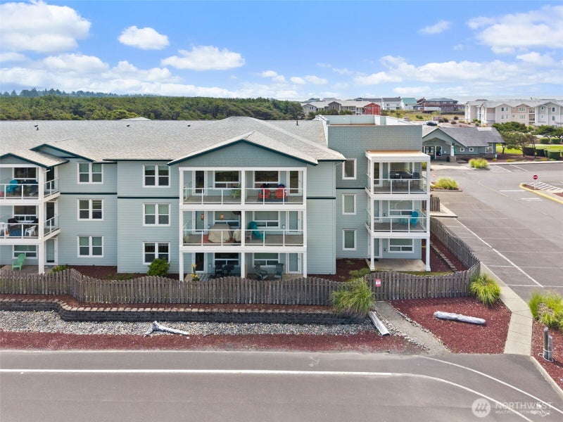1600 Ocean Avenue 1233