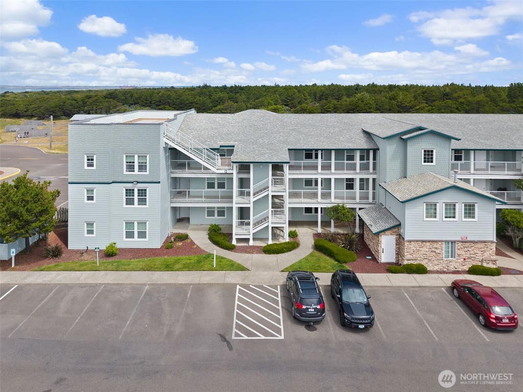 Photo of 1600 W Ocean Avenue #1233, Westport, WA 98595 (MLS # 2556274)