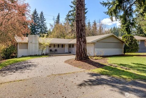 Photo of 3065 124th Avenue NE, Bellevue, WA 98005 (MLS # 2492501)