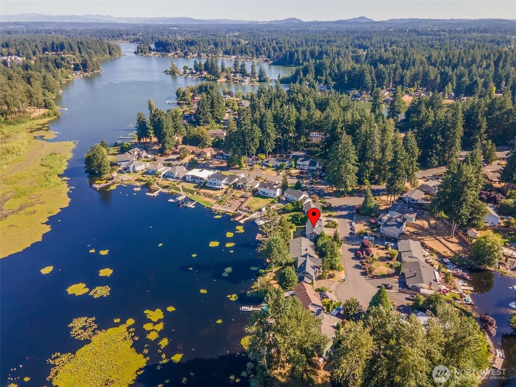 Photo of 1722 Timberlake Court SE, Lacey, WA 98503 (MLS # 2490805)