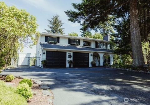 Photo of 1327 Marie View Street, Port Angeles, WA 98363 (MLS # 2404003)