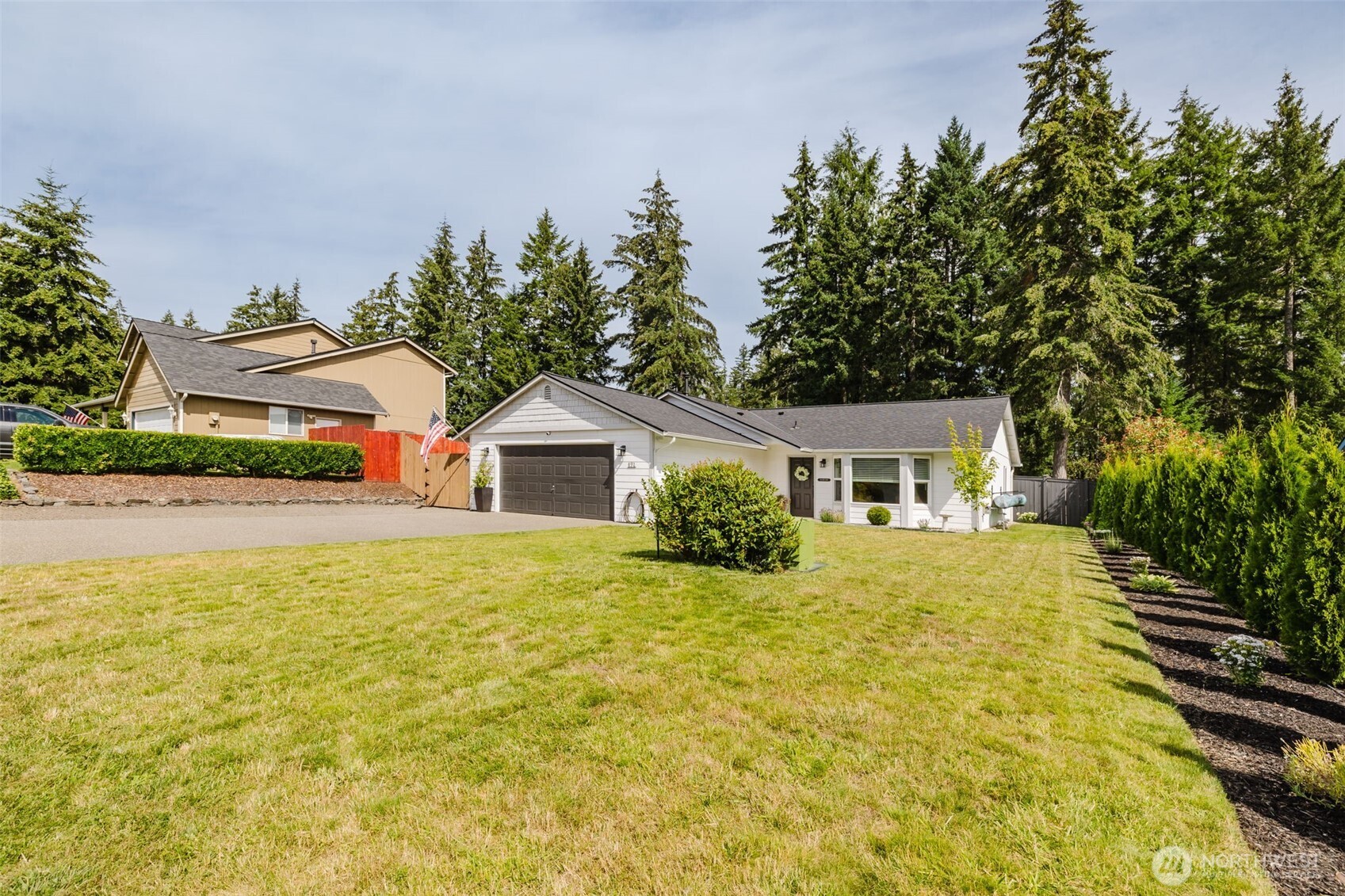 171 E Skylark Court