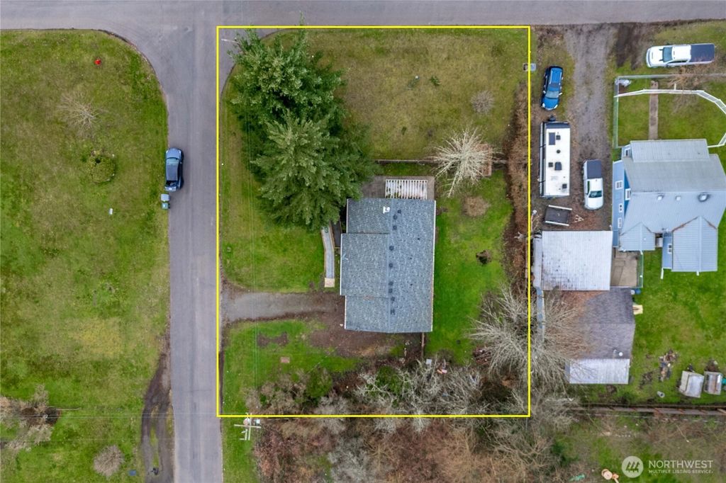 Photo of 35603 95th Avenue Ct S, McKenna, WA 98558 (MLS # 2482585)